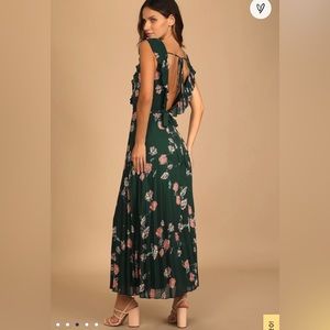 LuLus green floral maxi dress